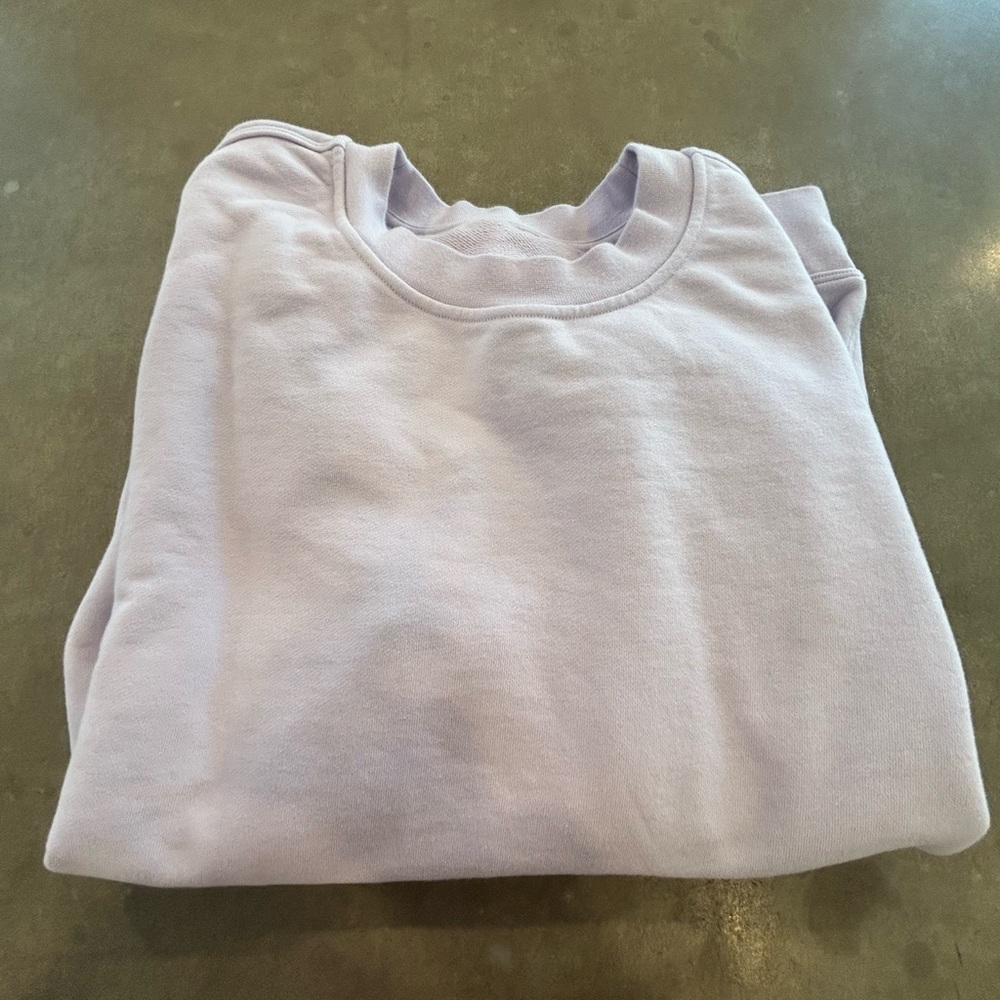 Lululemon pastel purple Sweatshirt. - Picture 2 of 8